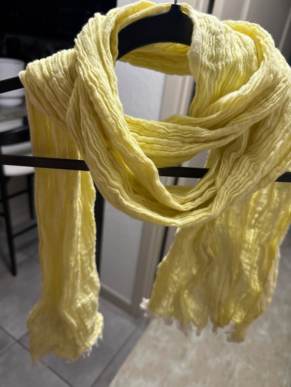 Butter, yellow scarf with white frill on the end - Picture 4 of 4